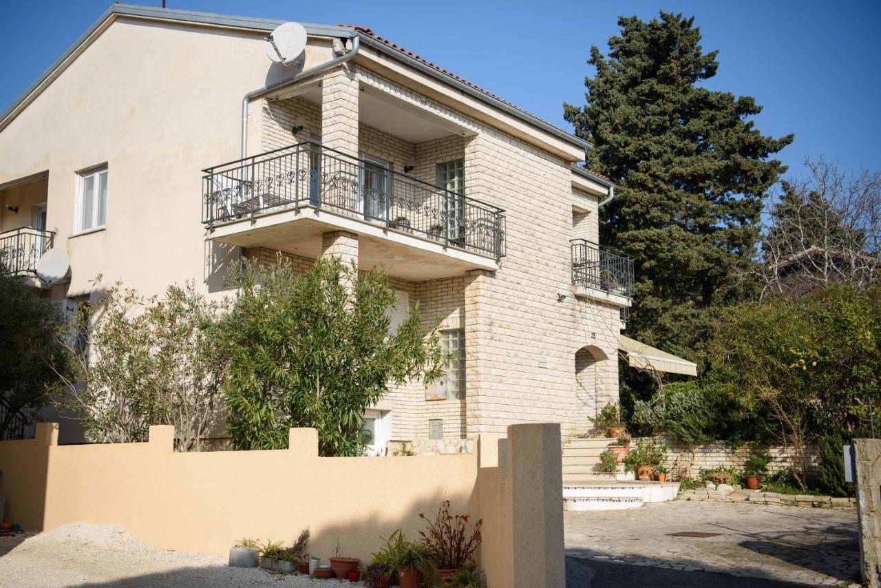 Villa Claudia Lemon Appartment Premantura Exterior foto